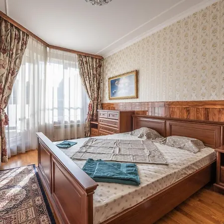 Bohemian Lux Apartment