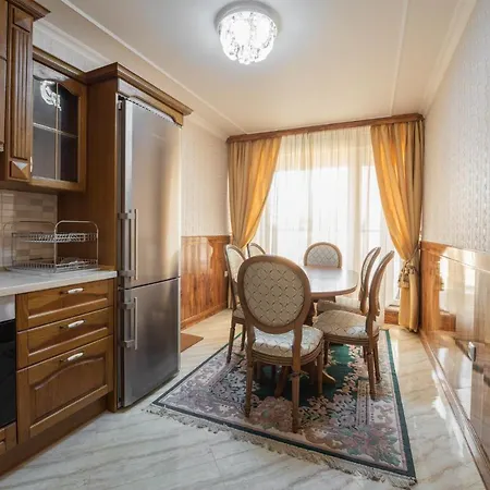 Bohemian Lux Apartment